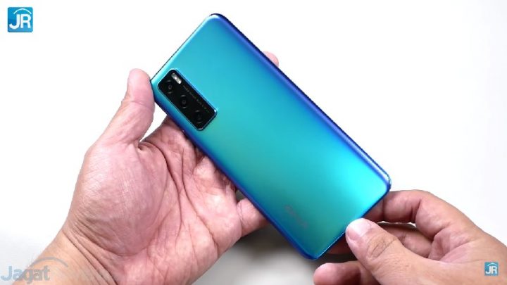 Review Vivo V20 SE 20