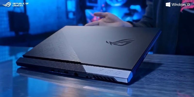ASUS ROG Strix Scar 17 CES 2021