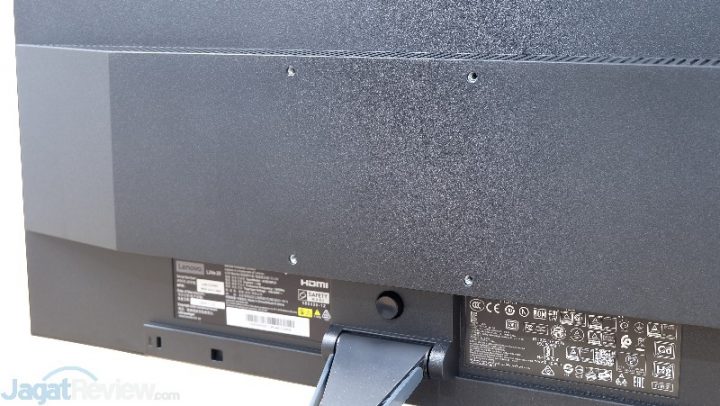 Review Lenovo L24e-20: Monitor Murah, Cuma Rp 1,3 Jutaan 5 Review Lenovo L24e 20 8