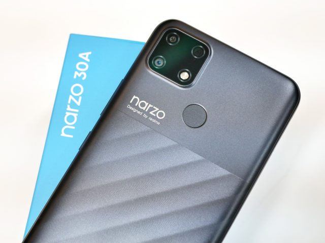 realme narzo 30A back