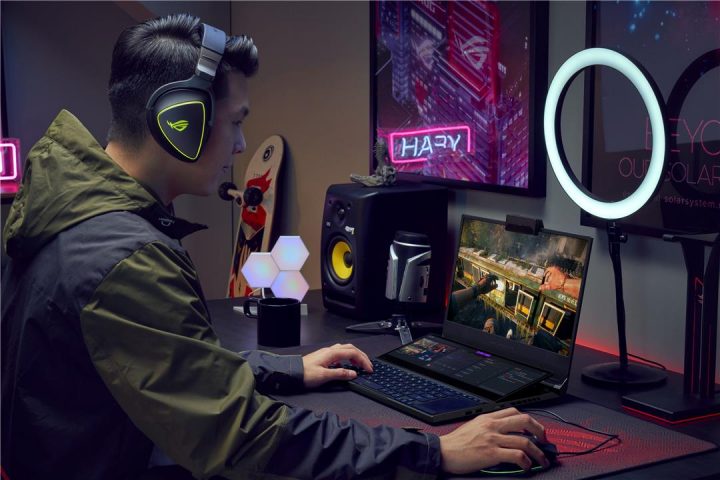 Harga dan Spesifikasi 6 Laptop ASUS ROG Terbaru (2021) di Indonesia 3 Harga dan spesifikasi ASUS ROG Zephyrus DUo 15 SE