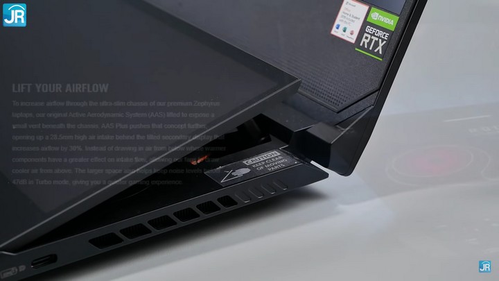 Review ASUS ROG Zephyrus Duo 15 SE (GX551QM): Laptop Gaming Dua Layar, Tipis dan Kencang! 2 Review ASUS ROG Zephyrus Duo 15 SE (GX551QM)
