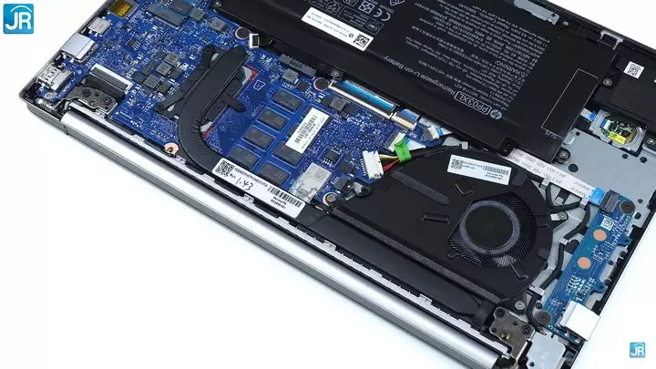 Review HP Pavilion 13-bb0062TU: Elegan, Gak Mahal! 3 Review HP Pavilion 13-bb0062TU