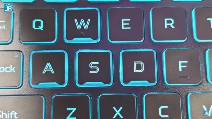 Review Acer Predator Helios 300: Ngebut Banget! 21 Review Acer Predator Helios 300 (22)