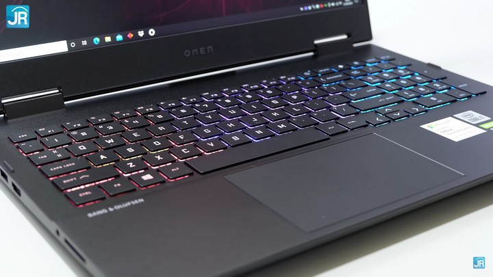 Review OMEN by HP 15 ek1035TX: Kencang! Paling Murah Dengan GeForce RTX 3070 26 Review OMEN by HP 15 ek1035TX (26)