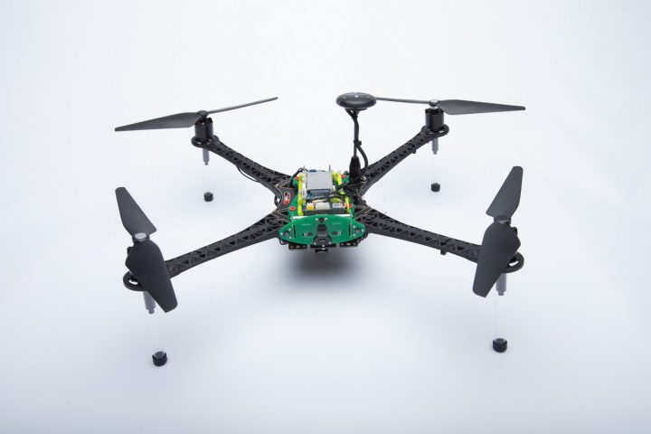 Qualcomm Luncurkan Drone Berteknologi 5G & AI Pertama di Dunia 2 Flight RB5