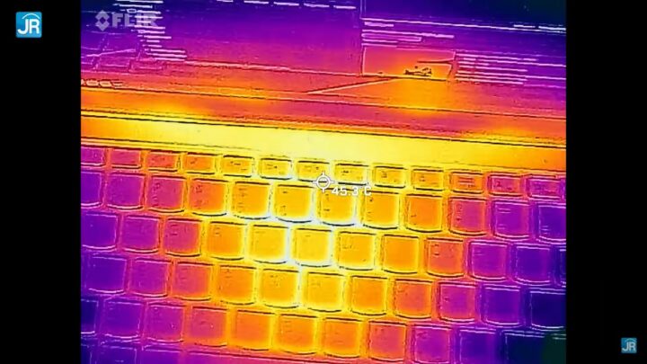 Review Lenovo Yoga Slim 7 Carbon 79