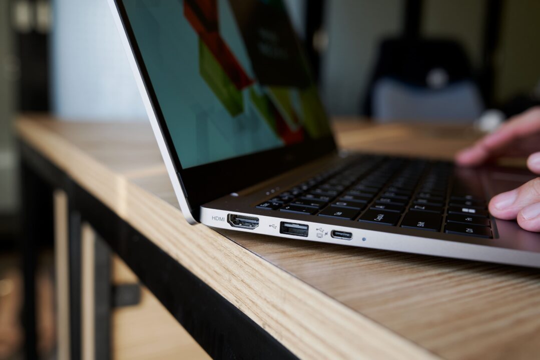 INBook X2 