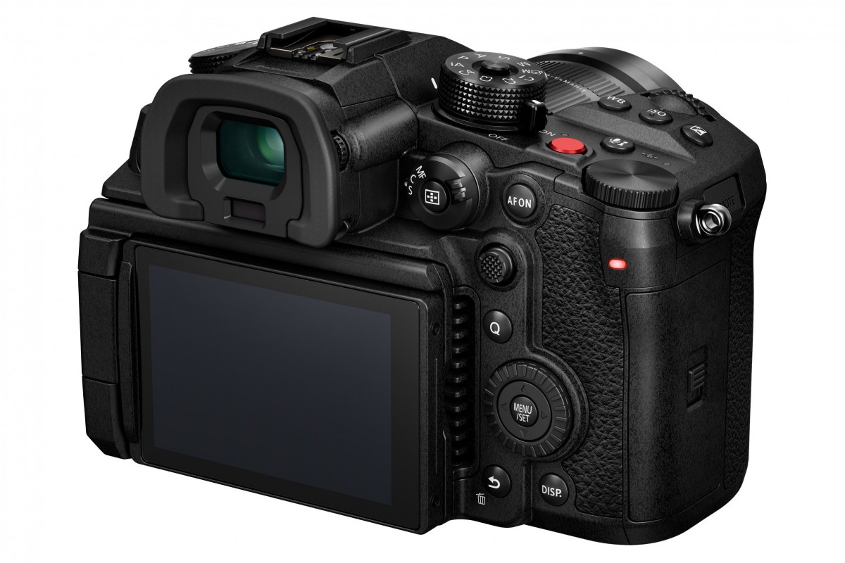 harga lumix gh6
