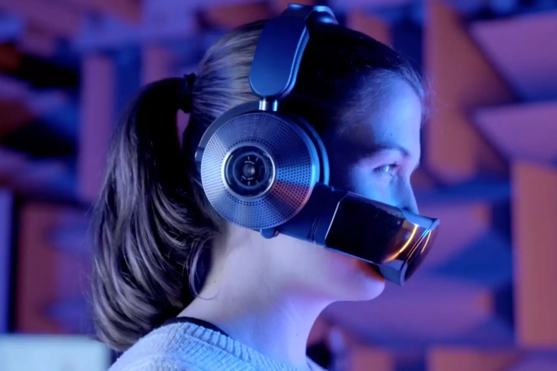 dyson zone air purifying headphones 4 1787x1191 1