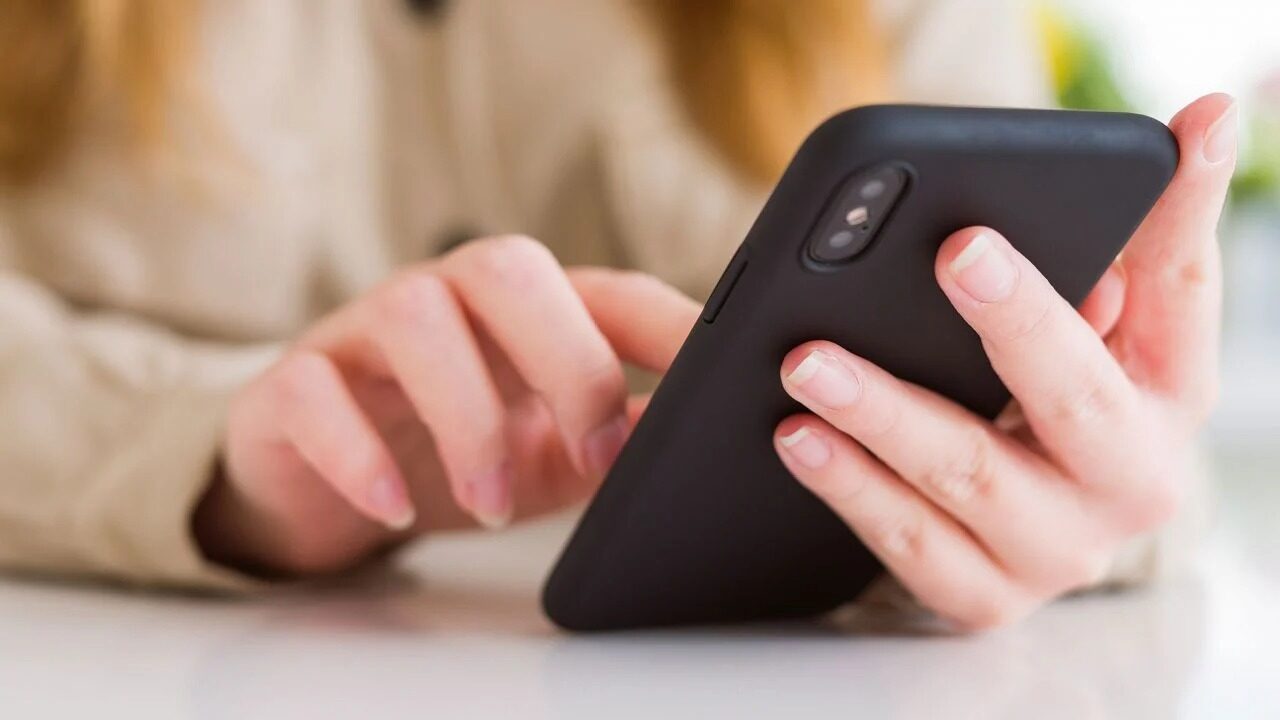 Ini Daftar 10 Smartphone dengan Pancaran Radiasi Tertinggi 17 0f3a235a1077b83af8386238376ad696