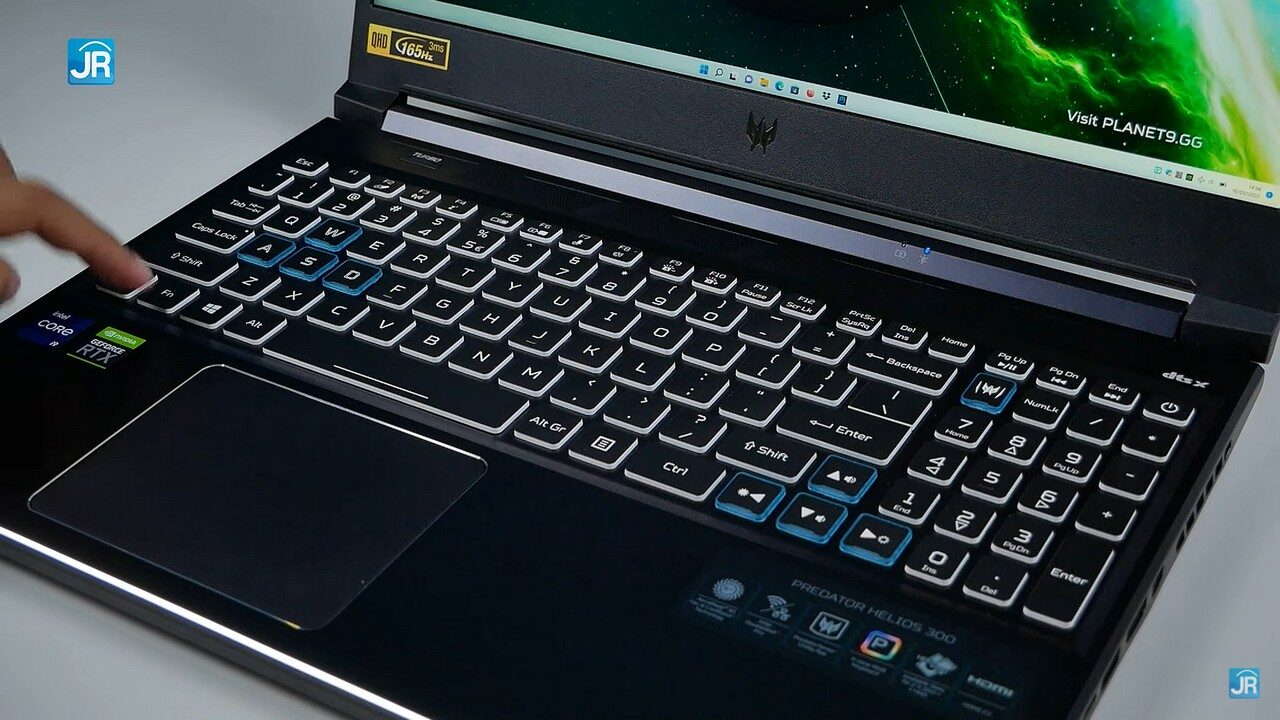 Acer predator helios 300 ph315 54