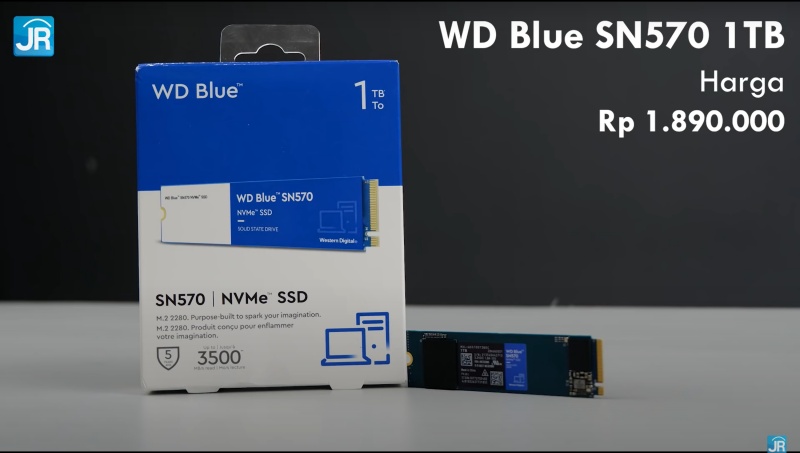 WD Blue SN570 SSD 1
