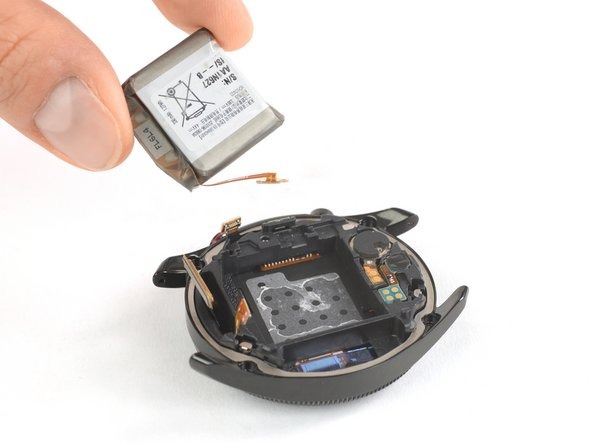 Kapasitas Baterai Galaxy Watch5 Pro 60% Lebih Besar dari Generasi Sebelumnya 16 b675789879684c341e95f42509f351e2