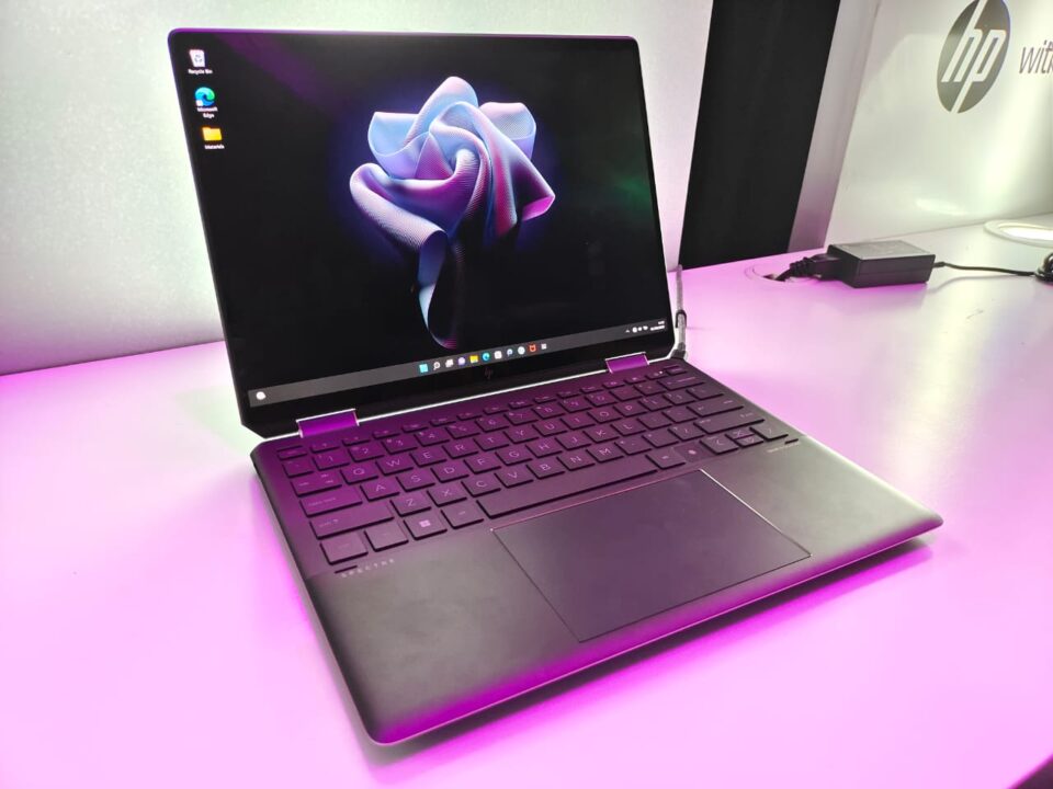 HP Boyong Lima Laptop Terbaru Untuk Kerja, Bikin Konten Hingga Gaming 2 Lima Laptop terbaru HP di Indonesia - HP Spectre X360