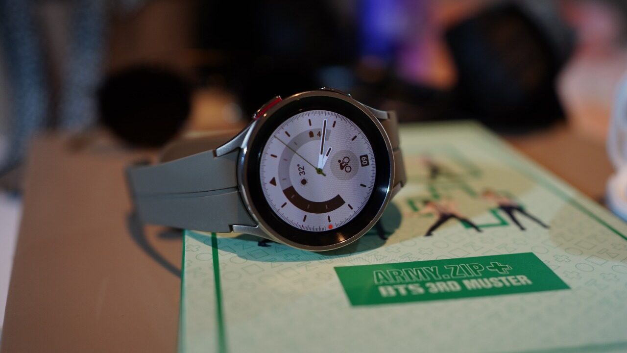 Samsung Galaxy Watch Terbaru Bakal Pakai Layar MicroLED 15 9d9f88363a0c916bfb964a9691c60c5b