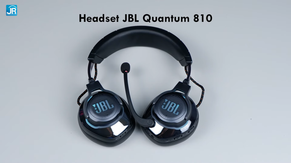 JBL Quantum 810 Quantum Stream 11