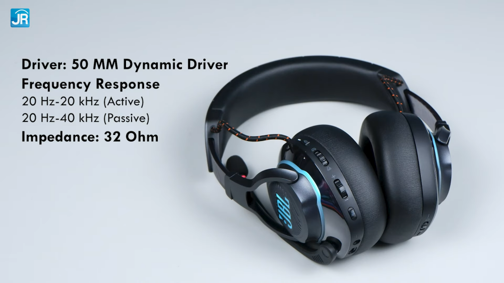 JBL Quantum 810 Quantum Stream 13