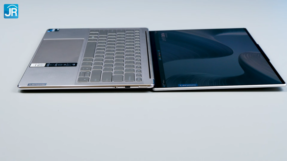 Lenovo Yoga Slim 9i 14IAP7 19