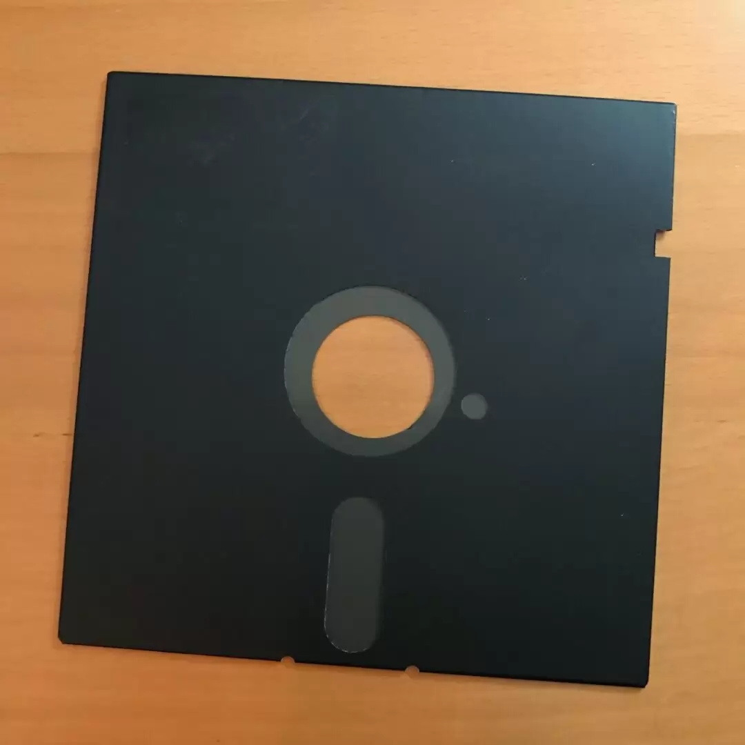 Nostalgia Teknologi: Floppy Disk 2 floppy disk