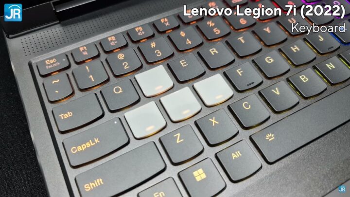 Review Lenovo Legion 7i (2022): Laptop MONSTER Lenovo yang Tetap Tipis 26 review Lenovo Legion 7i 56