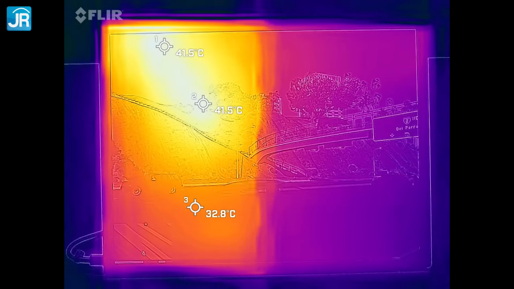 ASUS Zenbook 17 Fold OLED UX9702 54