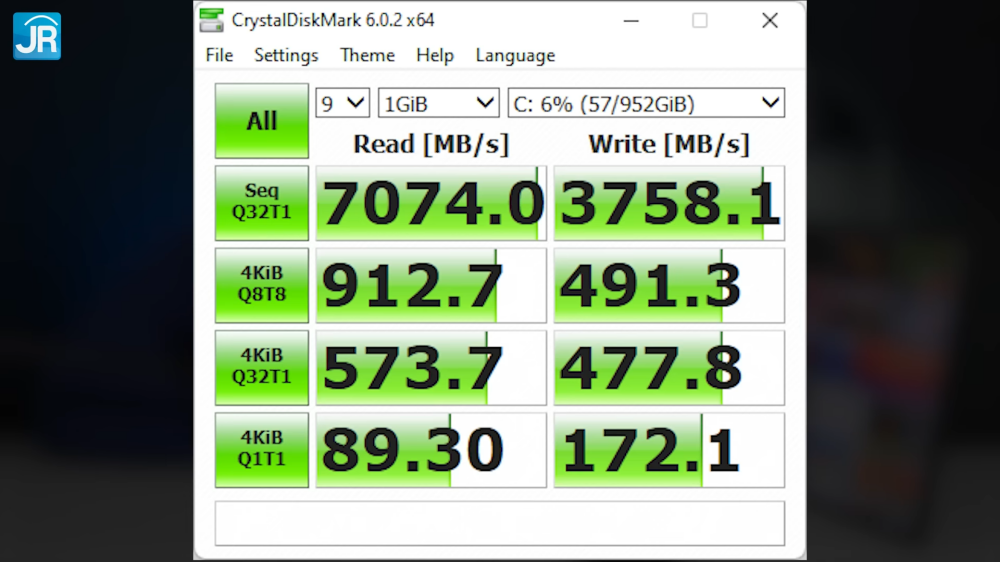 ASUS Zenbook 17 Fold OLED UX9702 56