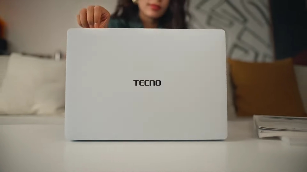 Tecno MegaBook S1 Diluncurkan, Laptop 15.6 Inci Premium dengan Intel Core i7 Gen 12 2 Tecno megabook s1 2