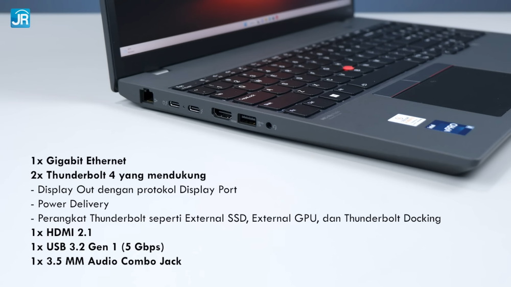 Lenovo ThinkPad P16s Gen 1 27