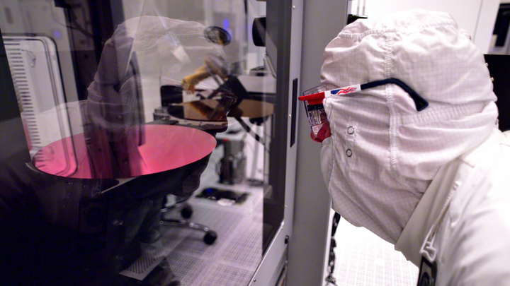 Intel Selesaikan Pengembangan Fabrikasi 20A dan 18A 8 Intel Selesaikan Pengembangan Fabrikasi 20A dan 18A