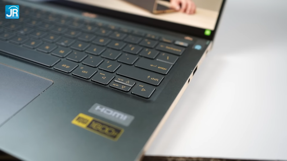 Review Acer Swift 14 (SF14-71T-75UX): Laptop Mewah yang Super Kencang 14 Acer Swift 14 SF14 71T 75UX 24