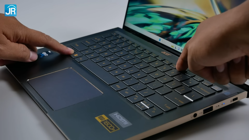 Review Acer Swift 14 (SF14-71T-75UX): Laptop Mewah yang Super Kencang 15 Acer Swift 14 SF14 71T 75UX 25