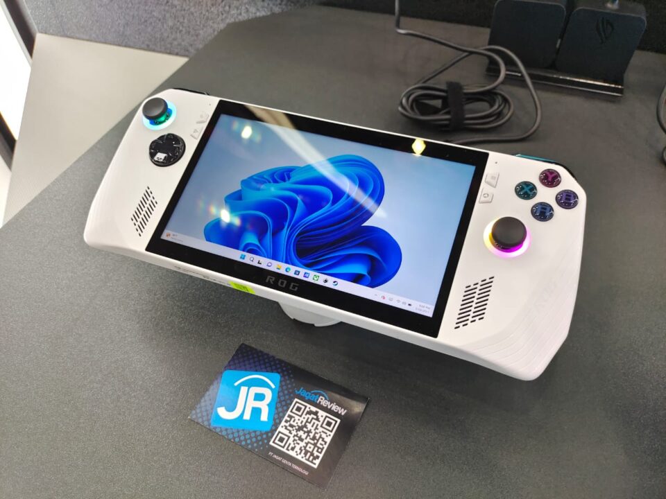 Produk-produk Terbaru ASUS di Computex 2023 1 ROG Ally