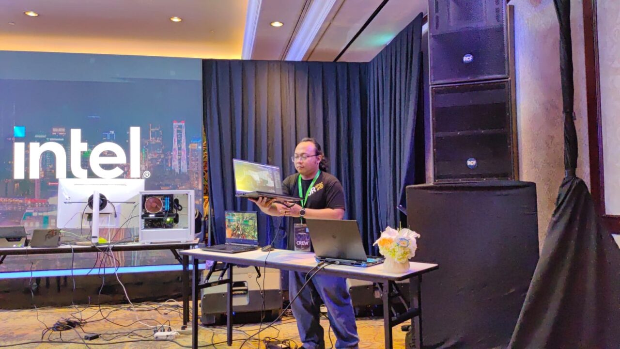 Sesi Demo Jagat Review di Launching Intel Core 13th Gen Mobile Processor: Prosesor Mobile Makin Powerful! 2 3 Jagat Review Demo Intel Core 13th Gen