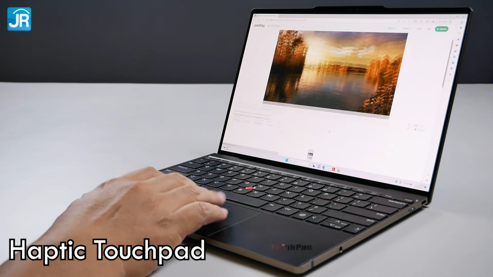 Review Lenovo ThinkPad Z13 Gen 1: Laptop Bisnis Mungil, Elegan, dan Kencang 17 Lenovo ThinkPad Z13 Gen 1 27