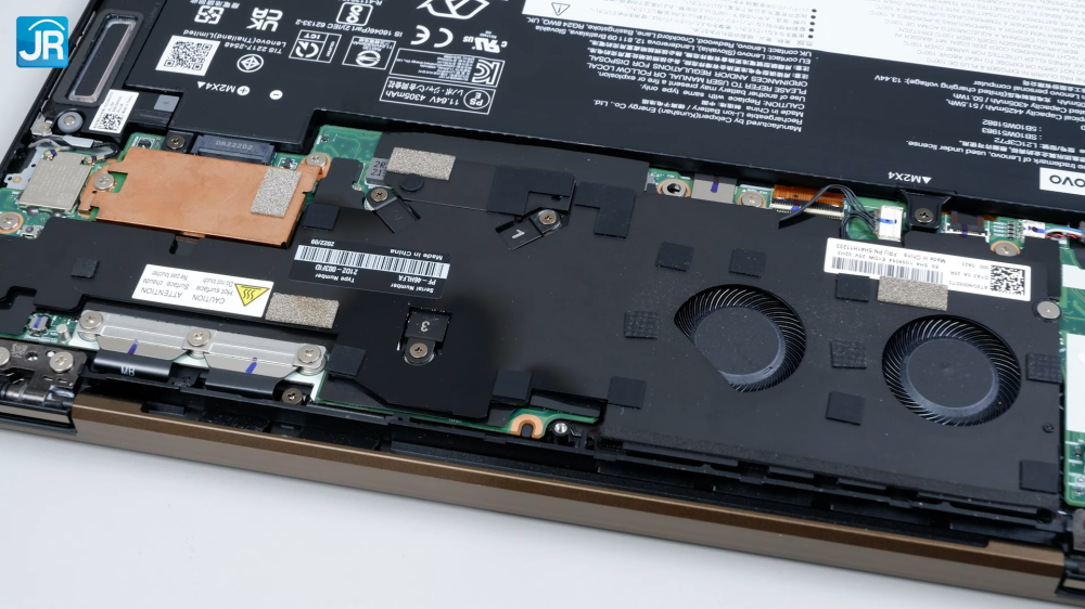 Review Lenovo ThinkPad Z13 Gen 1: Laptop Bisnis Mungil, Elegan, dan Kencang 19 Lenovo ThinkPad Z13 Gen 1 29
