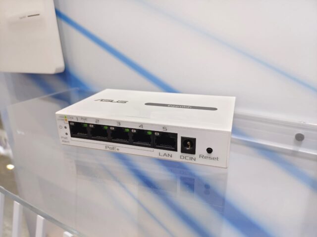 Produk-produk Terbaru ASUS di Computex 2023 11 POE Switch