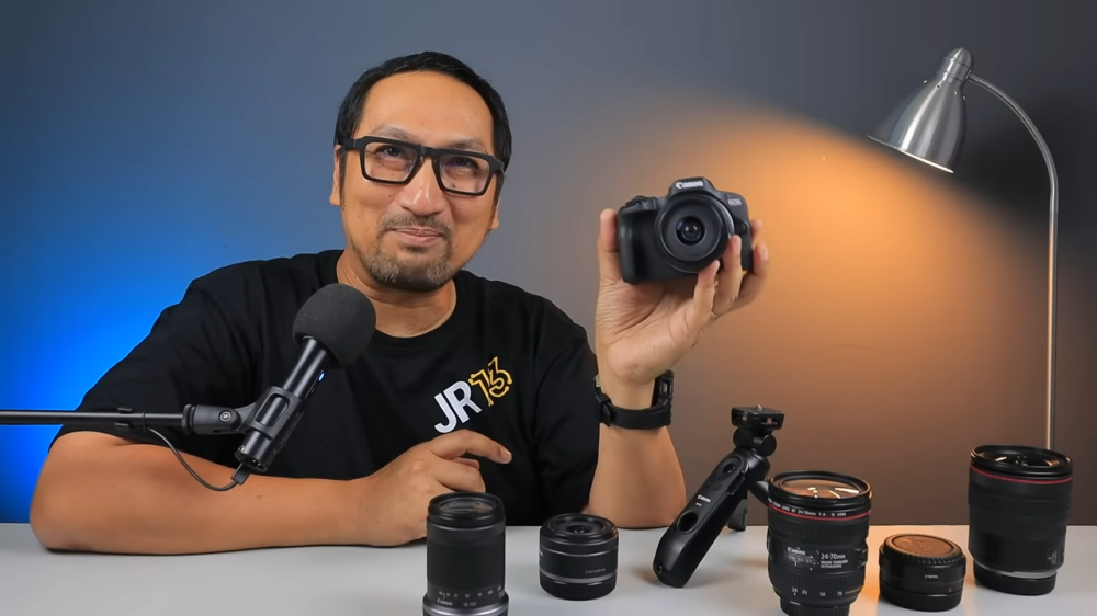 Canon EOS R50 