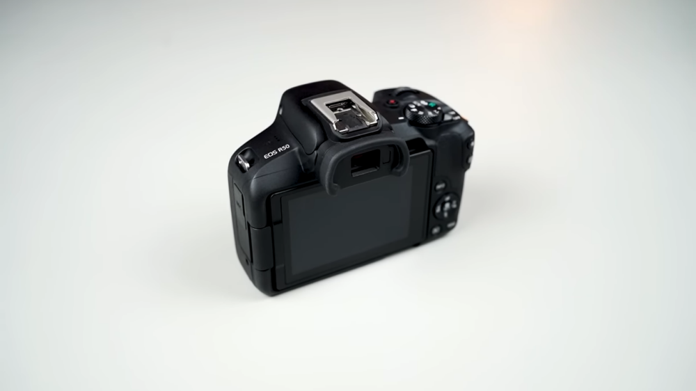 Canon EOS R50 3