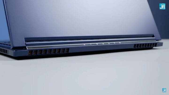 Review MSI Stealth 16 Studio A13V 40