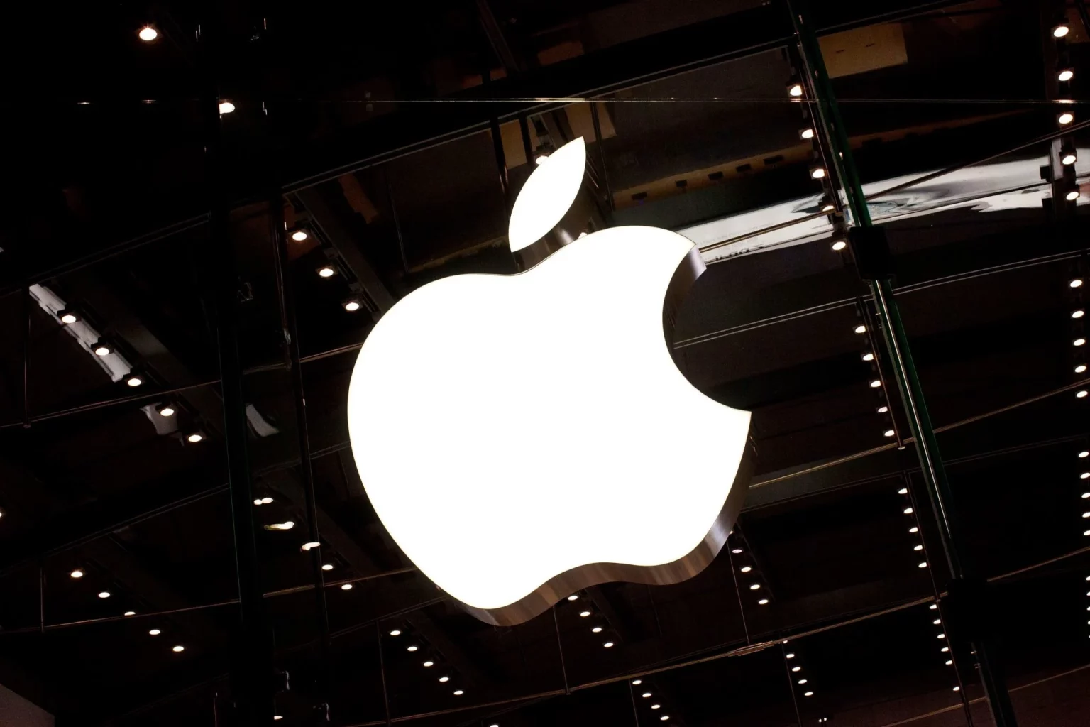 Apple Kembangkan ChatBot AI Mereka Sendiri, Disebut “AppleGPT” 1 Apple Kembangkan ChatBot AI Mereka Sendiri, Disebut “AppleGPT”