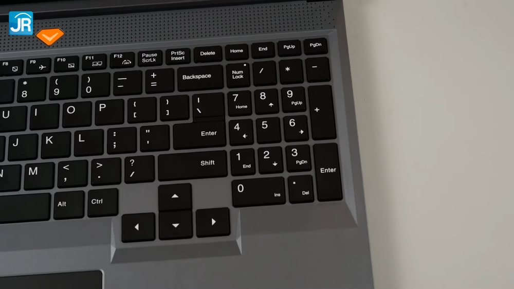 Review ADVAN PIXELWAR: Laptop Gaming Tipis, Ringan, Kencang, Murah 13 ADVAN PIXELWAR 21