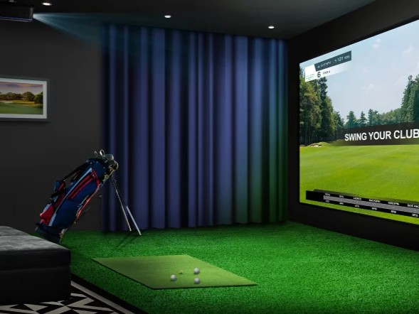 BenQ Punya Proyektor Laser dengan Simulasi Golf 1 BenQ Golf Simulator