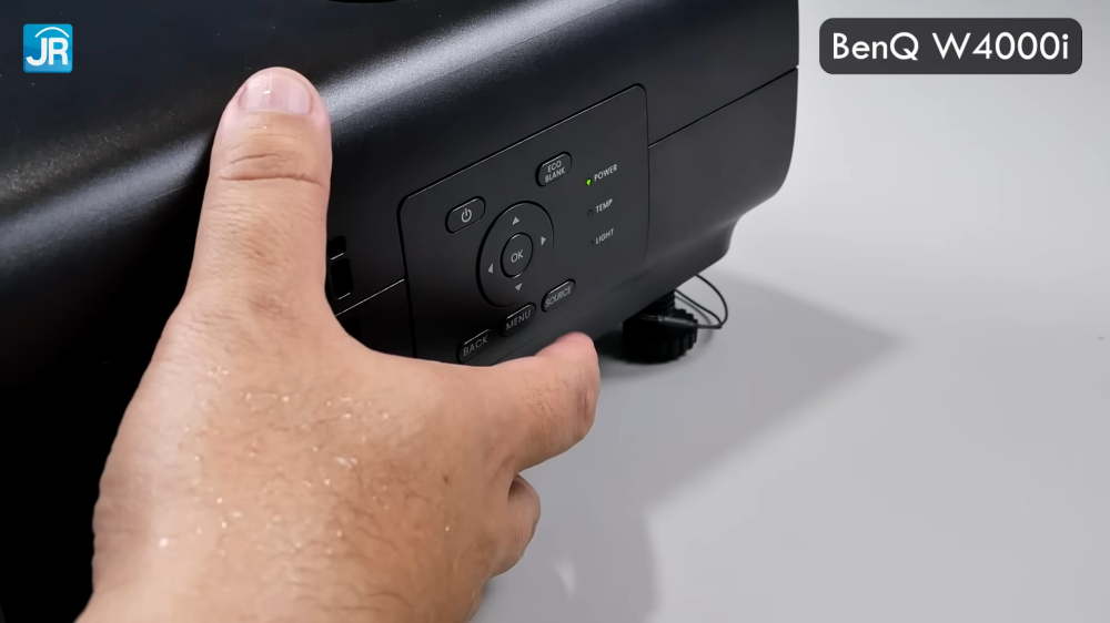 BenQ W4000i 6