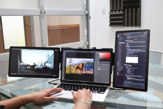 Xebec portable monitor