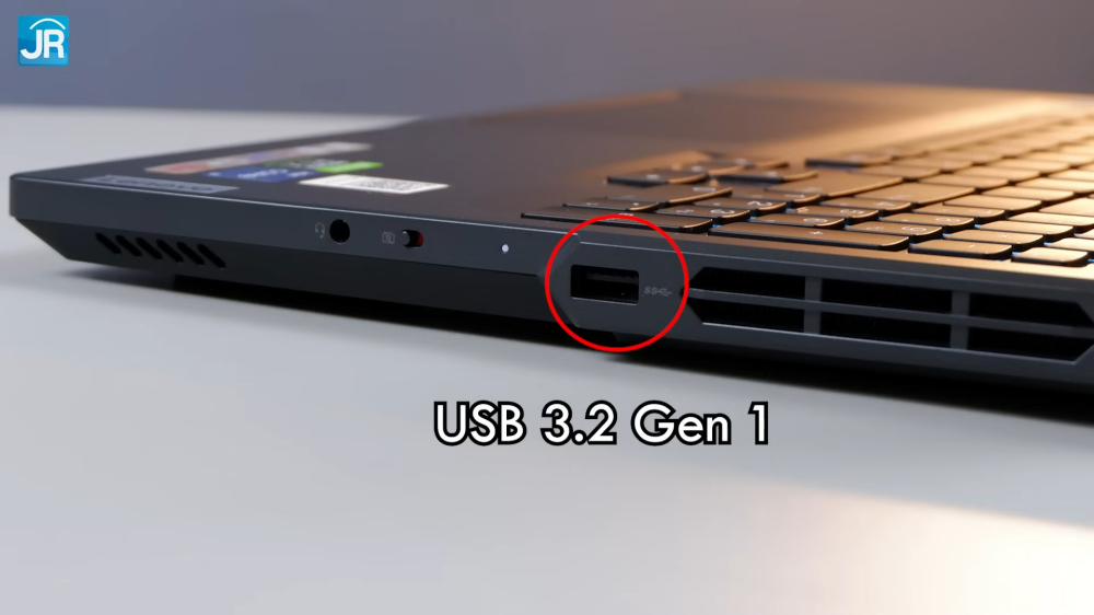 Lenovo Legion Pro 5i 16IRX8 19