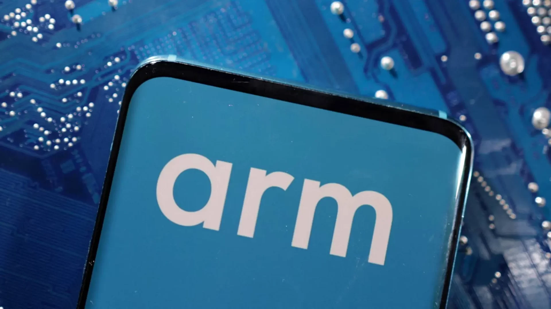 Apple, Samsung, dan Raksasa Teknologi Lainnya Ikut Investasi di IPO ARM
