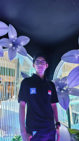 Vivo V29 x HALUU, vivo Ajak Pengguna Jajal Fitur Aura Light Portrait 4 vivo V29 x HALLU 4