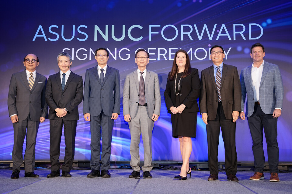 ASUS Intel NUC Signing Ceremony