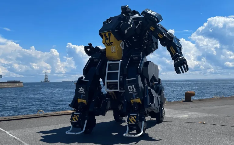 Robot Mirip Gundam